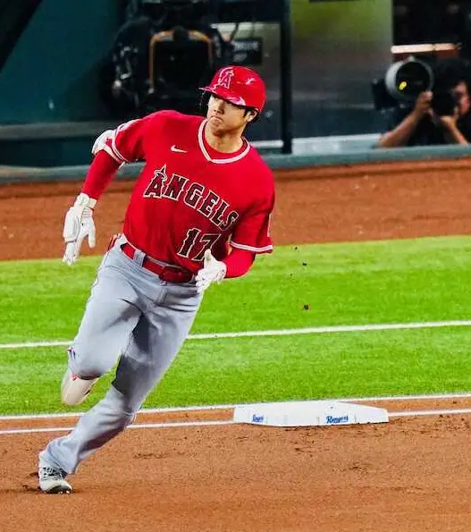 【画像・写真】大谷翔平　走塁でも魅せた！3戦連続マルチ、敵失のスキ突きスライディングでホームイン　逆転つなげる