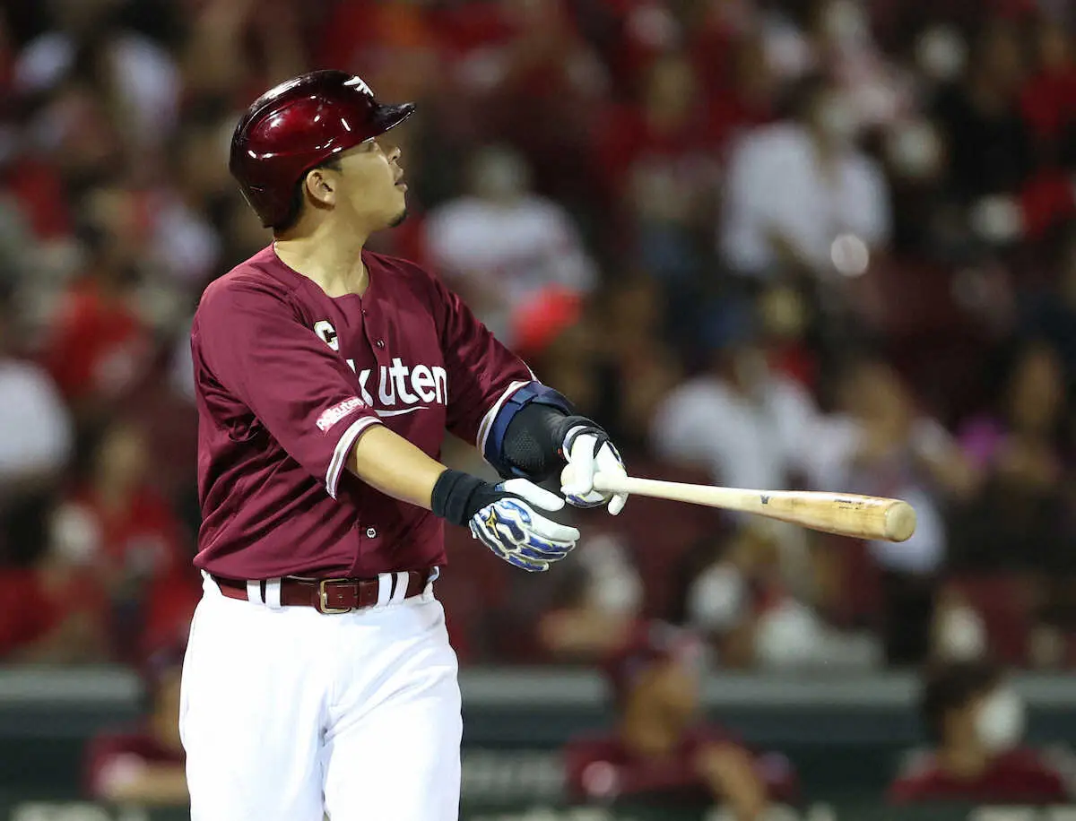 【画像・写真】楽天・浅村　9回起死回生の11号同点ソロ!　30日DeNA戦以来11試合ぶり一発