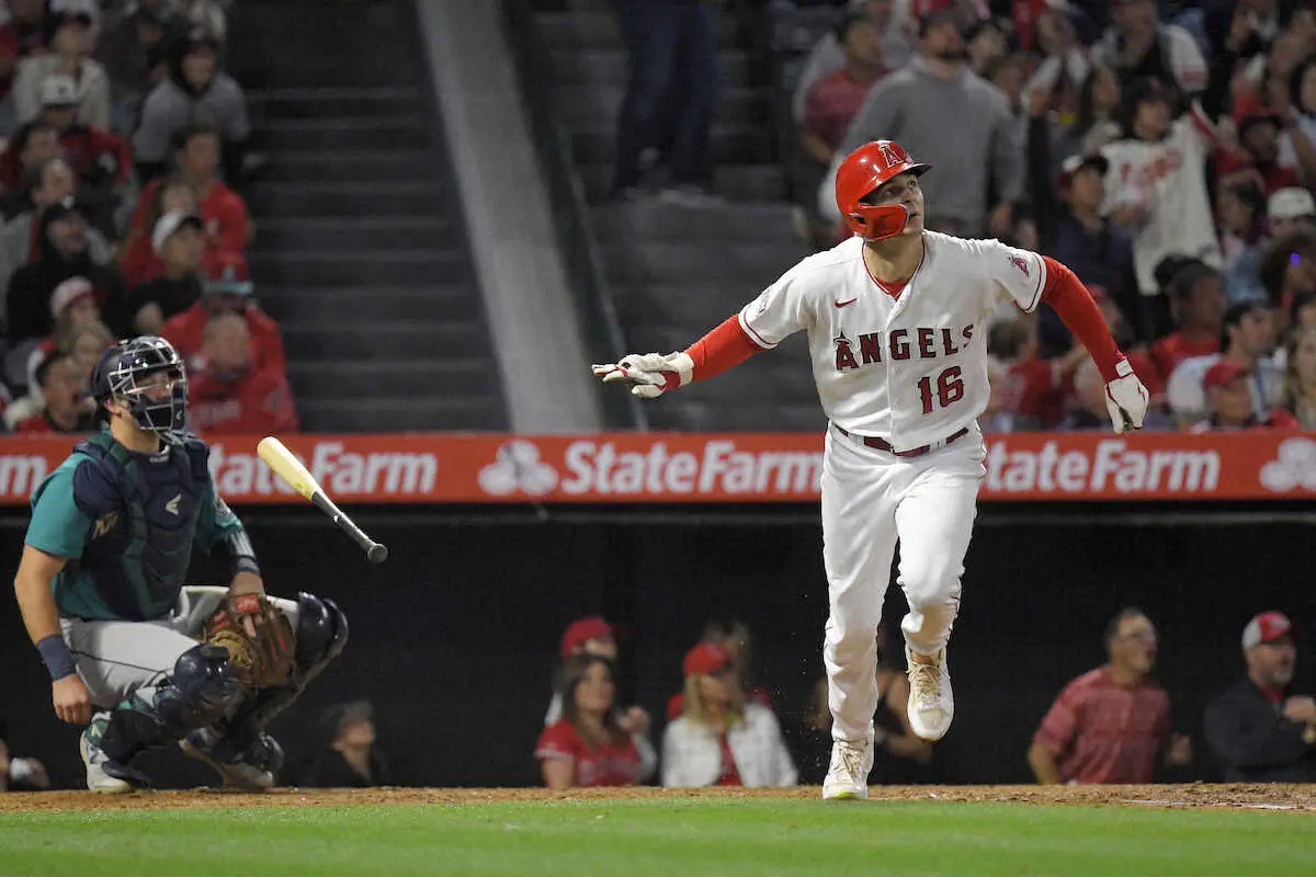 【画像・写真】モニアク神や！同点打＆勝ち越しソロで大谷翔平に6勝目の権利もたらし称賛の嵐「すげぇな」「天才」