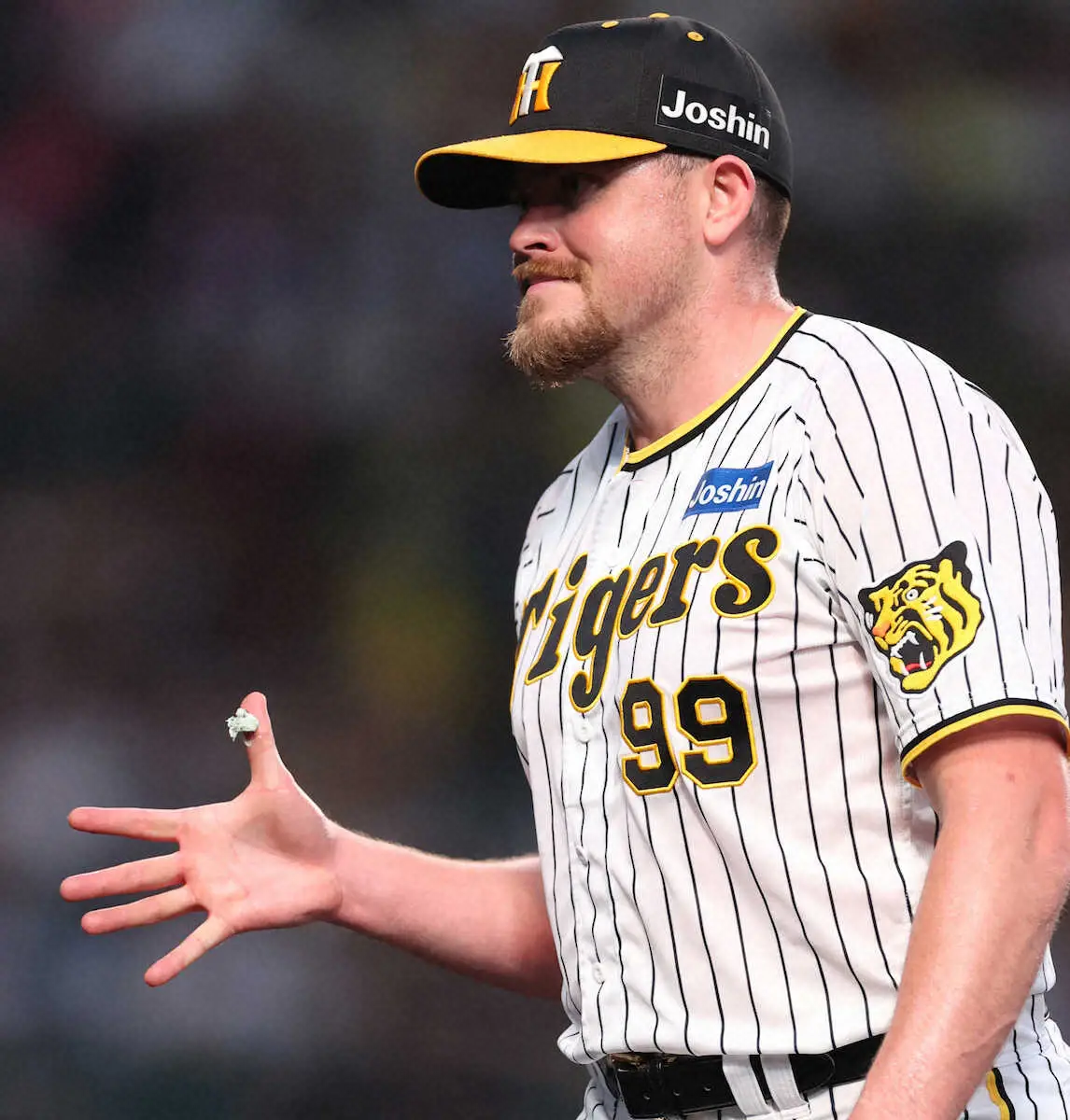 【画像・写真】阪神・ビーズリーが初先発で4回1失点の粘投　79球で2番手・島本にバトンタッチ