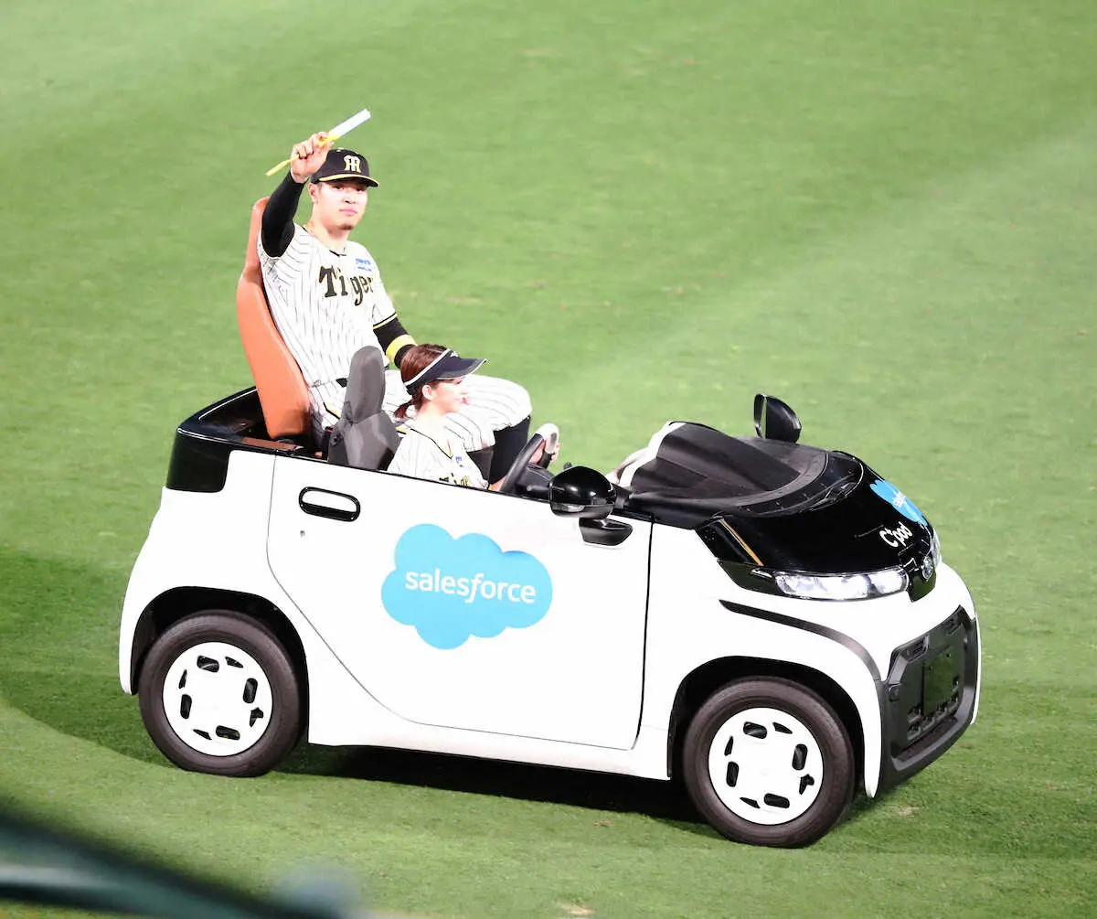 【画像・写真】阪神・佐藤輝　自己最長トンネル抜けた！95打席ぶり弾　「久々だったのでうれしかった」