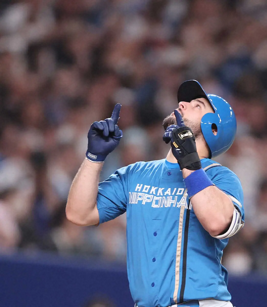 【画像・写真】新庄監督の狙い通り!?マルティネスが古巣・中日に痛烈逆転3ラン　日本ハムが2連勝