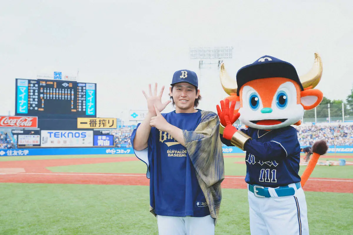 【画像・写真】＜ヤ・オ＞6勝目を挙げ笑顔を見せる宮城（撮影・西尾　大助）