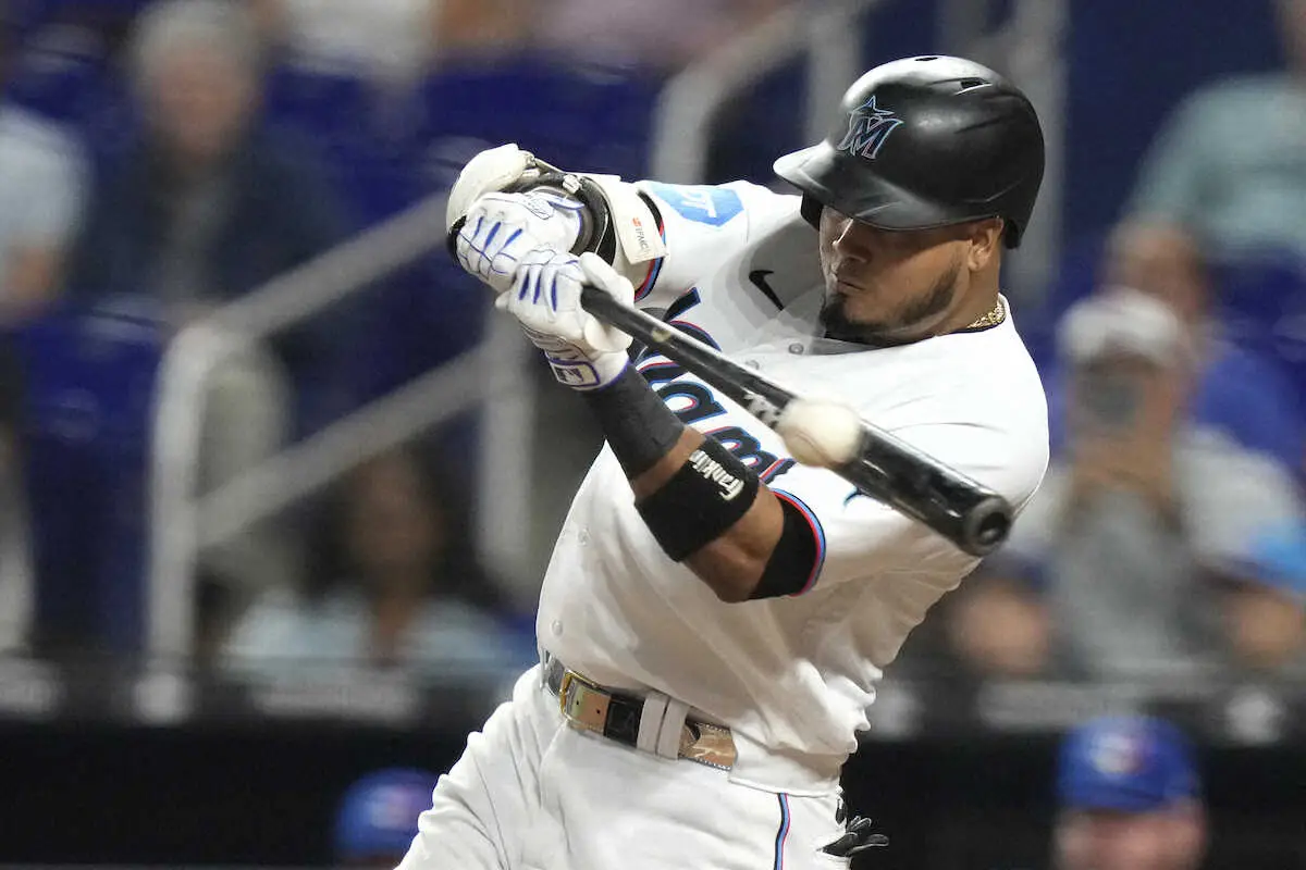 【画像・写真】アラエスが5打数5安打で4割復帰　5安打の月間3回は史上4人目　イチローらのメジャー記録にも接近