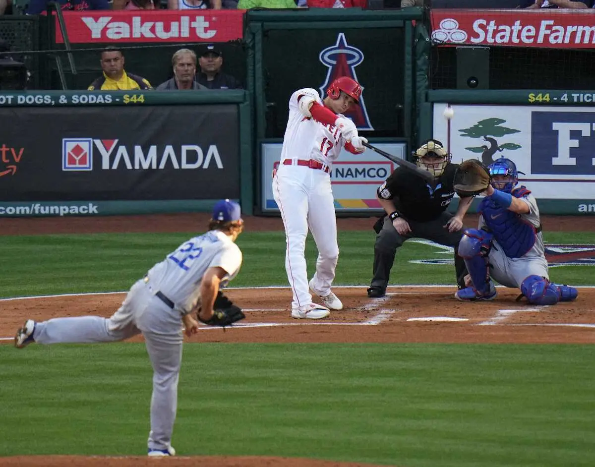 【画像・写真】大谷翔平　“苦手”カーショーに左飛、三振、左飛　第4打席は左腕ファーガソンに空振り三振