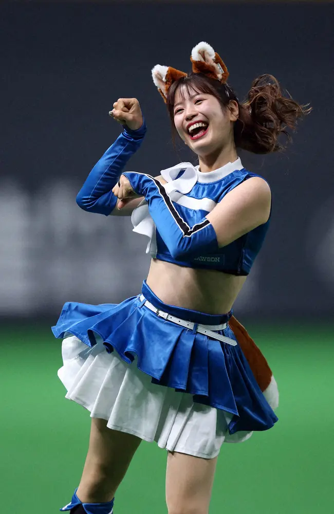 【画像・写真】ファイターズガール　まさかの“ポロリ”動画が大反響!10日ほどで450万再生突破「嘘はついてない」