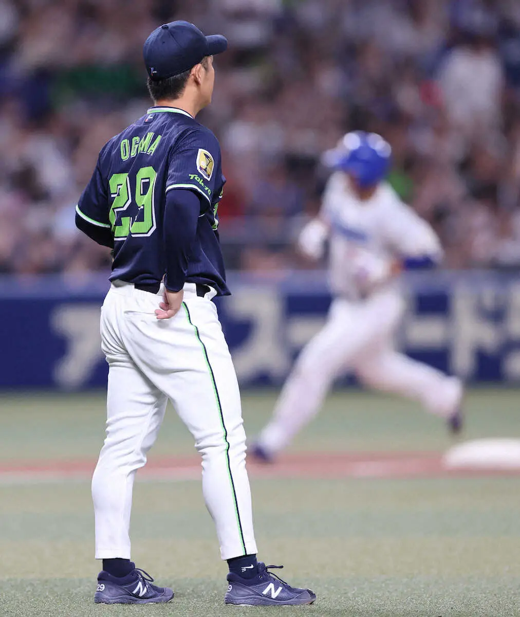 【画像・写真】ヤクルト・ライアン　痛恨の初球直球被弾「もう少し慎重に入るべきだった」