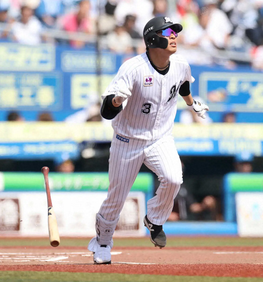 【画像・写真】ロッテ・角中が先制3ラン「上からボールを潰す感覚で振りにいった」