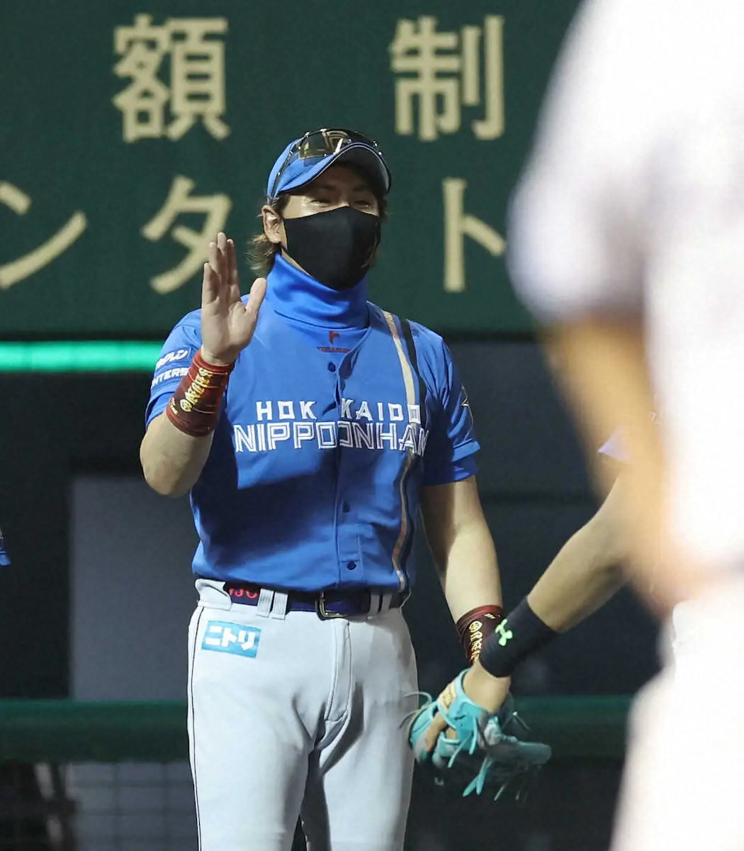【画像・写真】日本ハム・新庄監督　続投に意欲　今季就任2年目「俺はマックス3年かな」