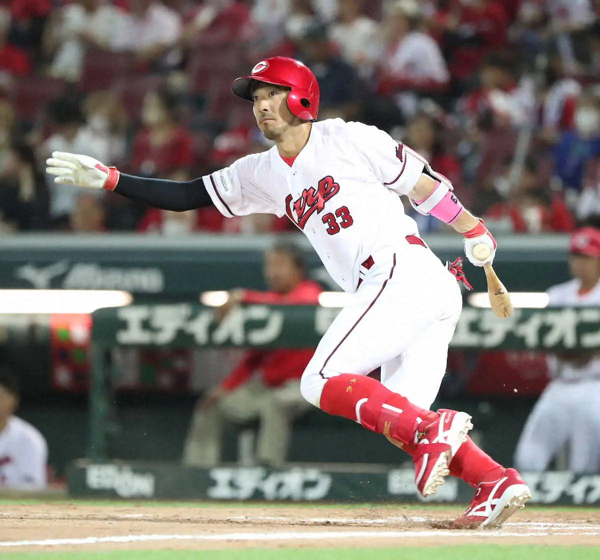 【画像・写真】広島・菊池が勝ち越しお膳立ての二塁打　秋山の犠飛で決勝ホーム「チーム力を感じた」野間の犠打も称える
