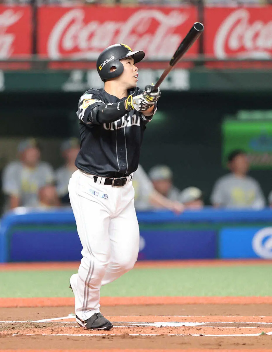 【画像・写真】ソフト・近藤　今季69戦目でキャリアハイの12号　自画自賛「完璧に捉えることができた」