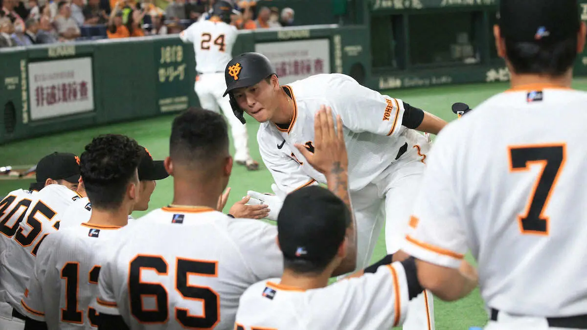 【画像・写真】巨人・秋広優人が同点5号！「最高の結果」逆転された直後に25試合ぶり一発　4号に続いて5号も才木から