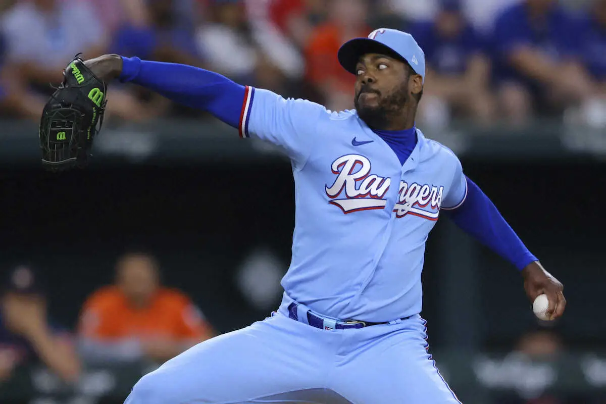 【画像・写真】“世界最速男”チャプマンがレンジャーズ移籍後初登板　同点の7回1イニングを無失点