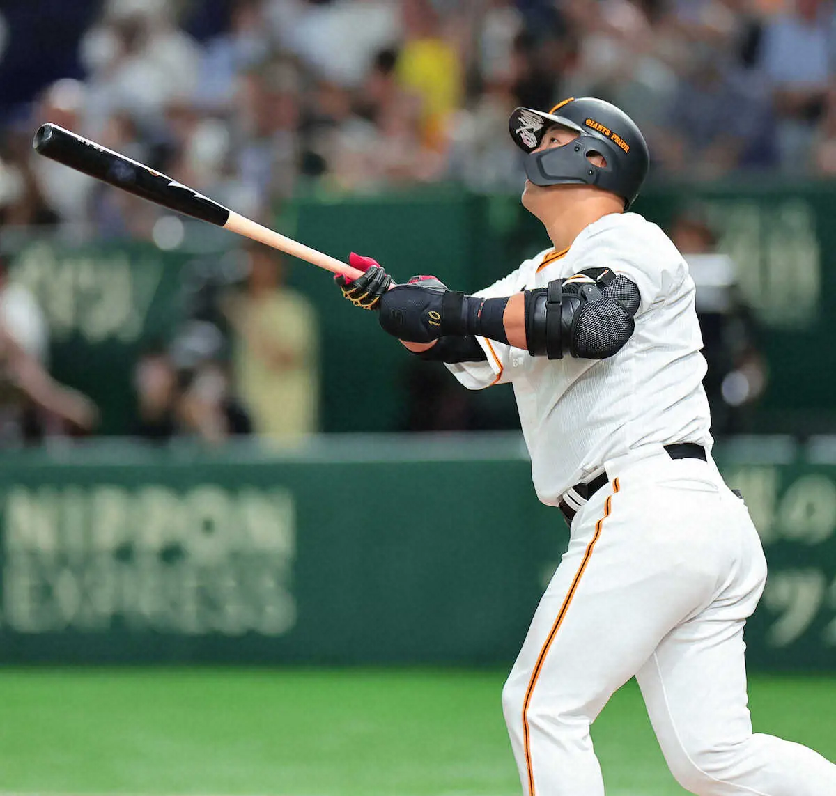 【画像・写真】巨人・中田翔　平成生まれ初の本塁打“200人斬り”達成！「最高の結果」平成生まれ初の300号王手