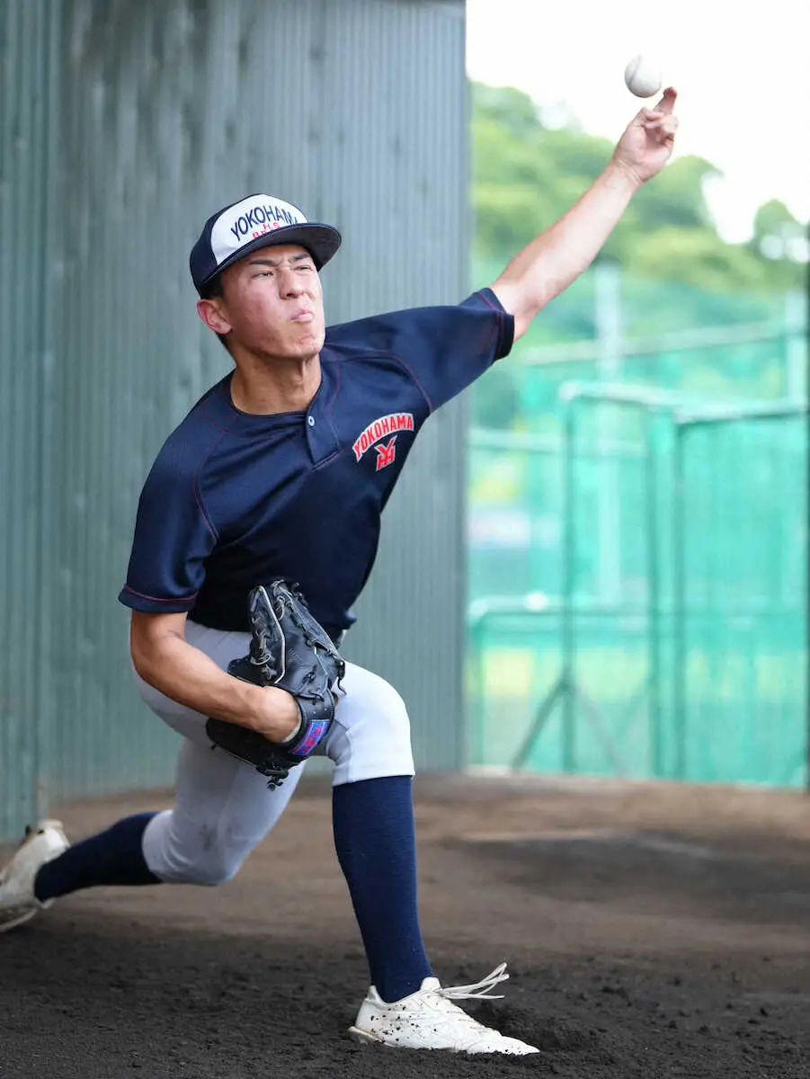 【画像・写真】これぞ横浜エース！投打で杉山　猛暑で球審倒れる中、5回3失点完投＆3安打1打点　3戦連続コールド