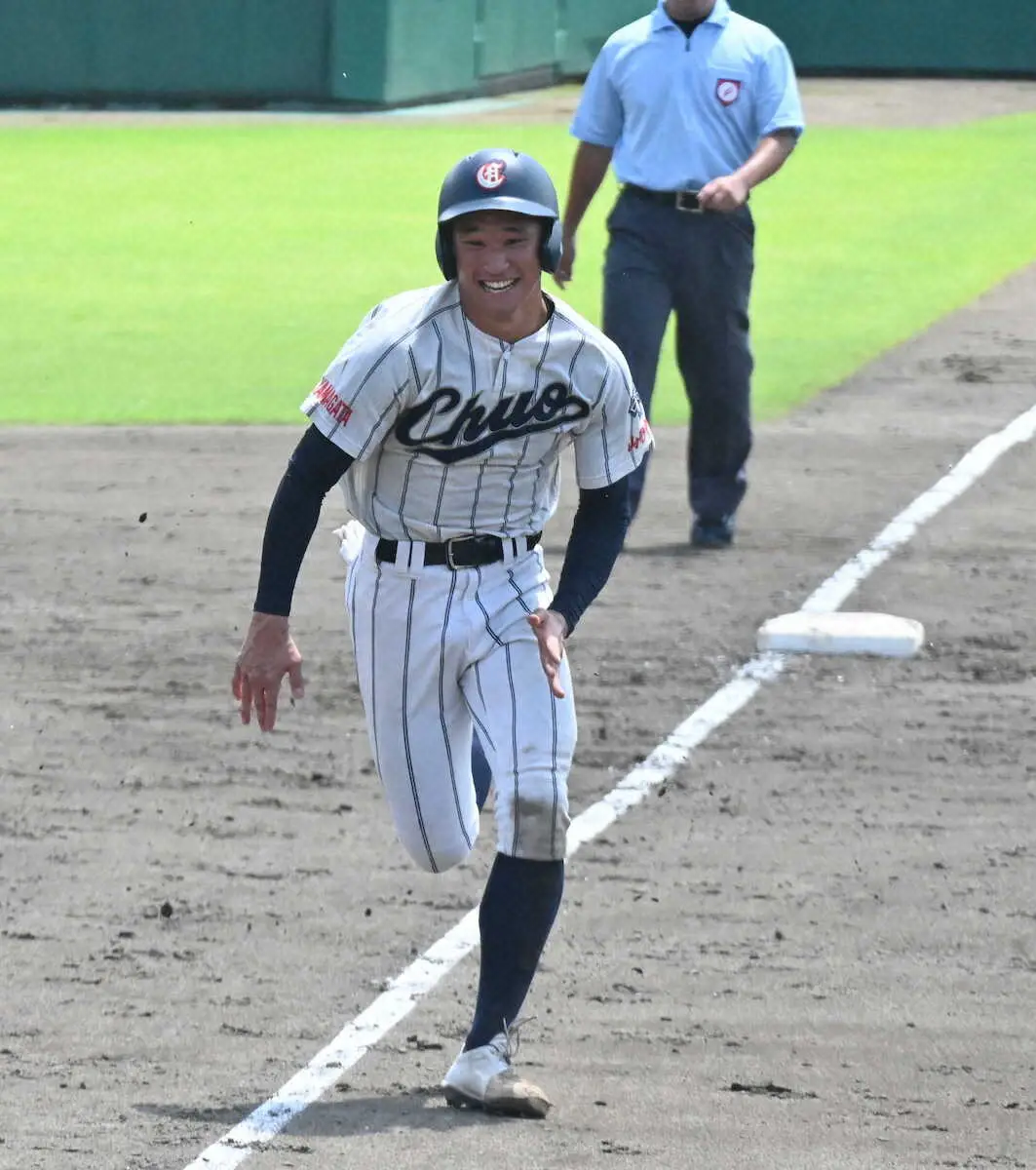 【画像・写真】山形中央・武田陸玖　高校No・1二刀流がサヨナラ呼んだ！同点弾&2失点完投　「とにかく全力でやった」