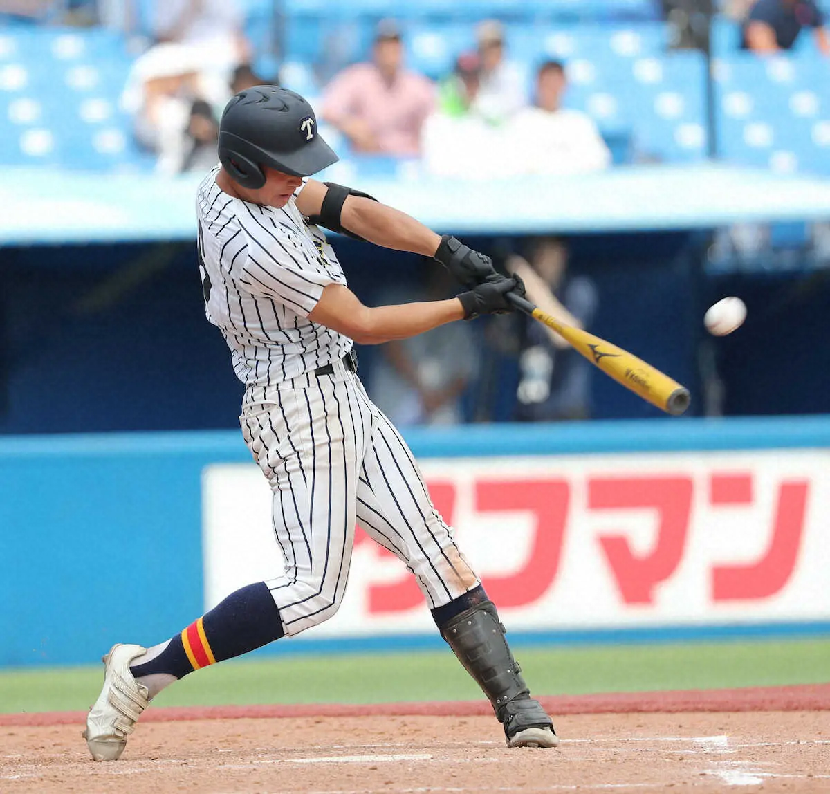 【画像・写真】帝京　打線爆発13点！5回コールド　2年生4番・西崎が4安打3打点