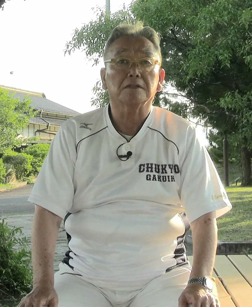 【画像・写真】アルバイトをしながら白球を追う意義　中京学院大・近藤監督が労働を通して伝えたい「心」とは