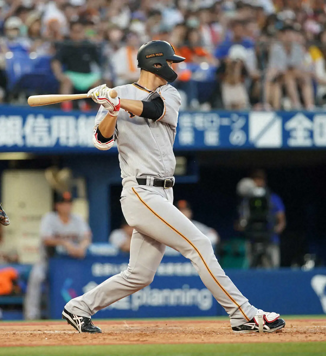 【画像・写真】恐るべき20歳！秋広が球団初、高卒3年目で4戦連発　師匠・中田翔超え、高卒3年目で2桁本塁打