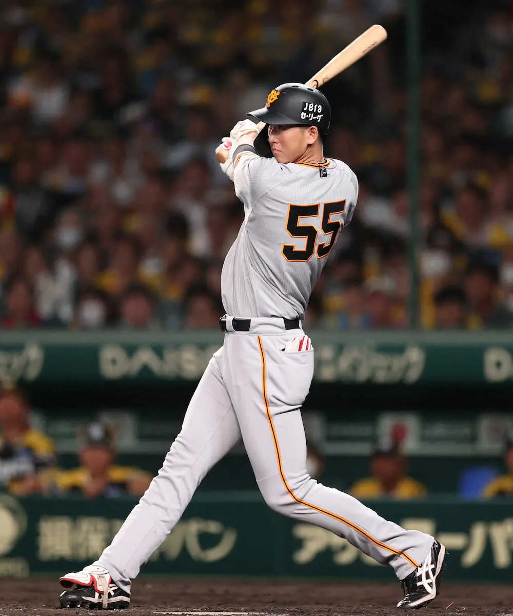 【画像・写真】巨人・秋広が勝ち越し2ベース！「激走に感謝」　5回で2安打1打点　史上最年少の5試合連発なるか