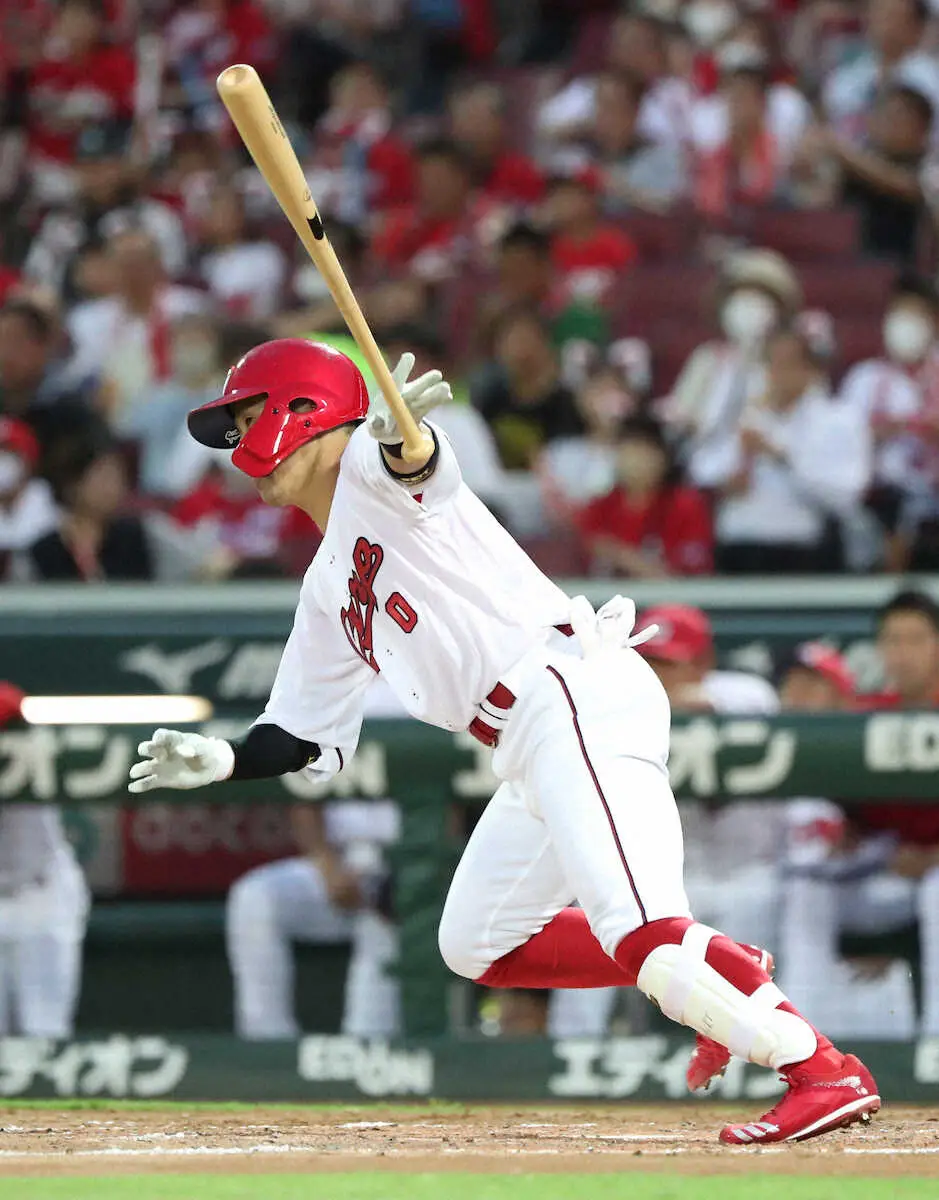 【画像・写真】広島　3試合連続の「4番・上本」　出場11試合ぶりの打点「何番であろうがチームのためになるので」