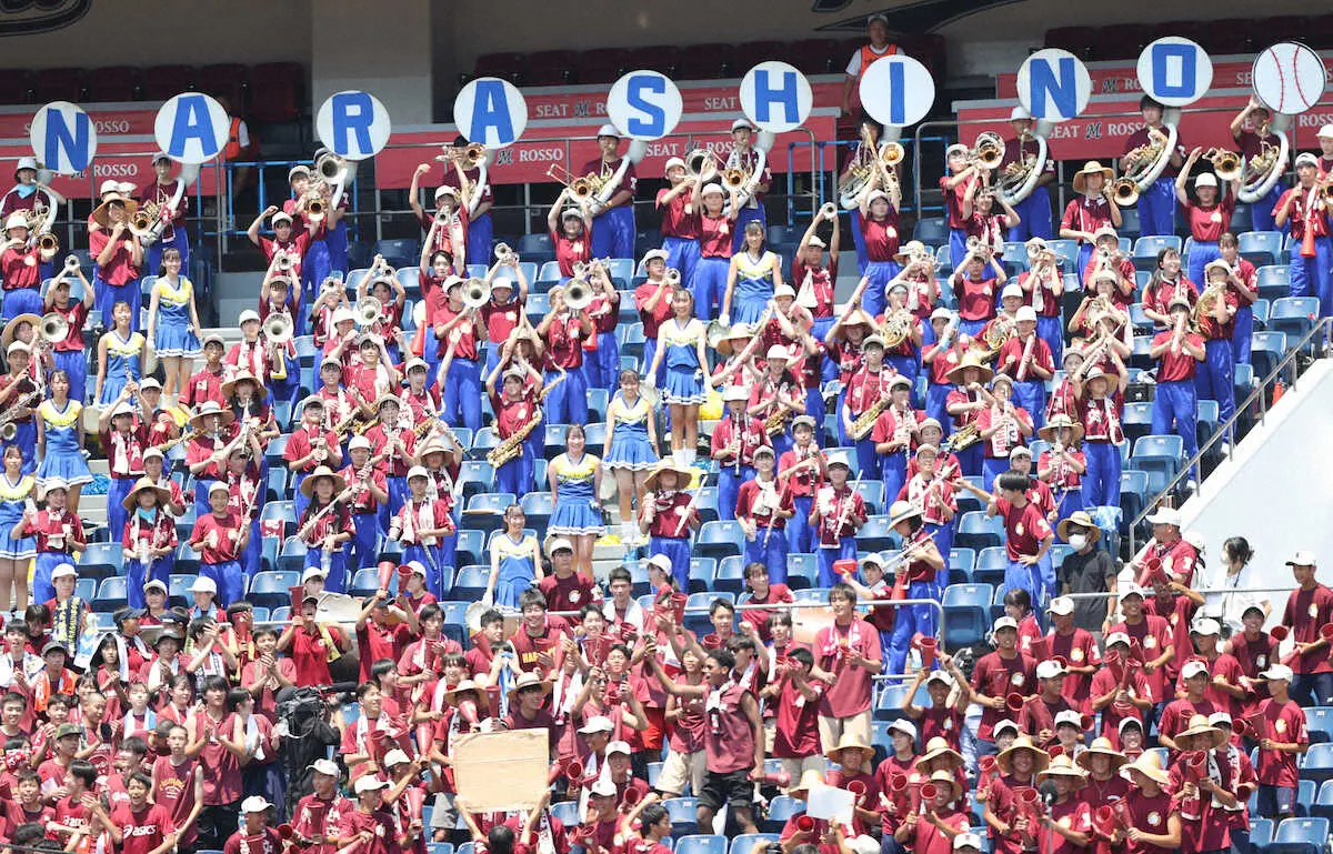 【画像・写真】千葉8年ぶりの頂上決戦　習志野VS専大松戸は序盤から点の取り合い　3回までに両軍合わせ9安打9得点