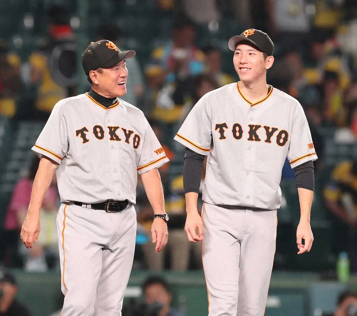 【画像・写真】巨人・原監督　2戦連続2打点の長野に笑顔「若返ったね。ずっと夏場だったらいいのに（笑）」先発ズバリ
