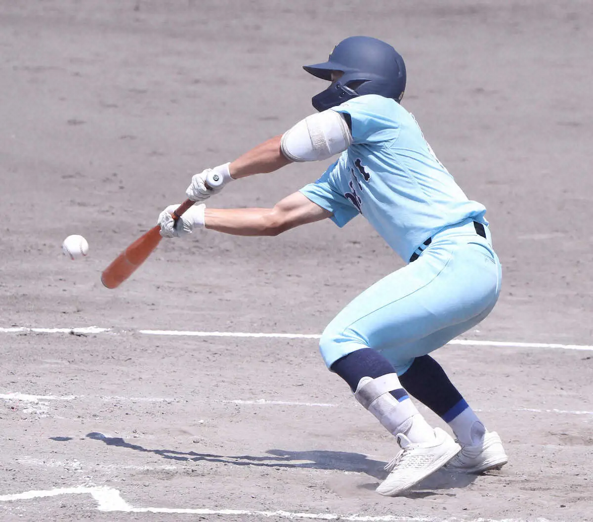 【画像・写真】近江・横田　“Vスクイズ”で夏切符　多賀監督期待の「甲子園でやれる男」が県勢初日本一導く