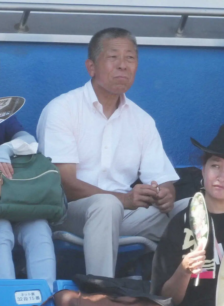 【画像・写真】日大三が西東京V　小倉全由前監督も涙「よく勝ってくれました」「甲子園で強い日大三を」