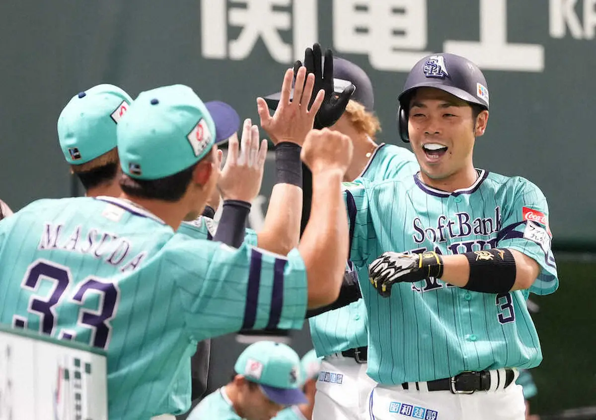 【画像・写真】ソフトB「鷹の祭典」10連敗　近藤、意地の2戦連発も「何とか勝てるように頑張っていきます」