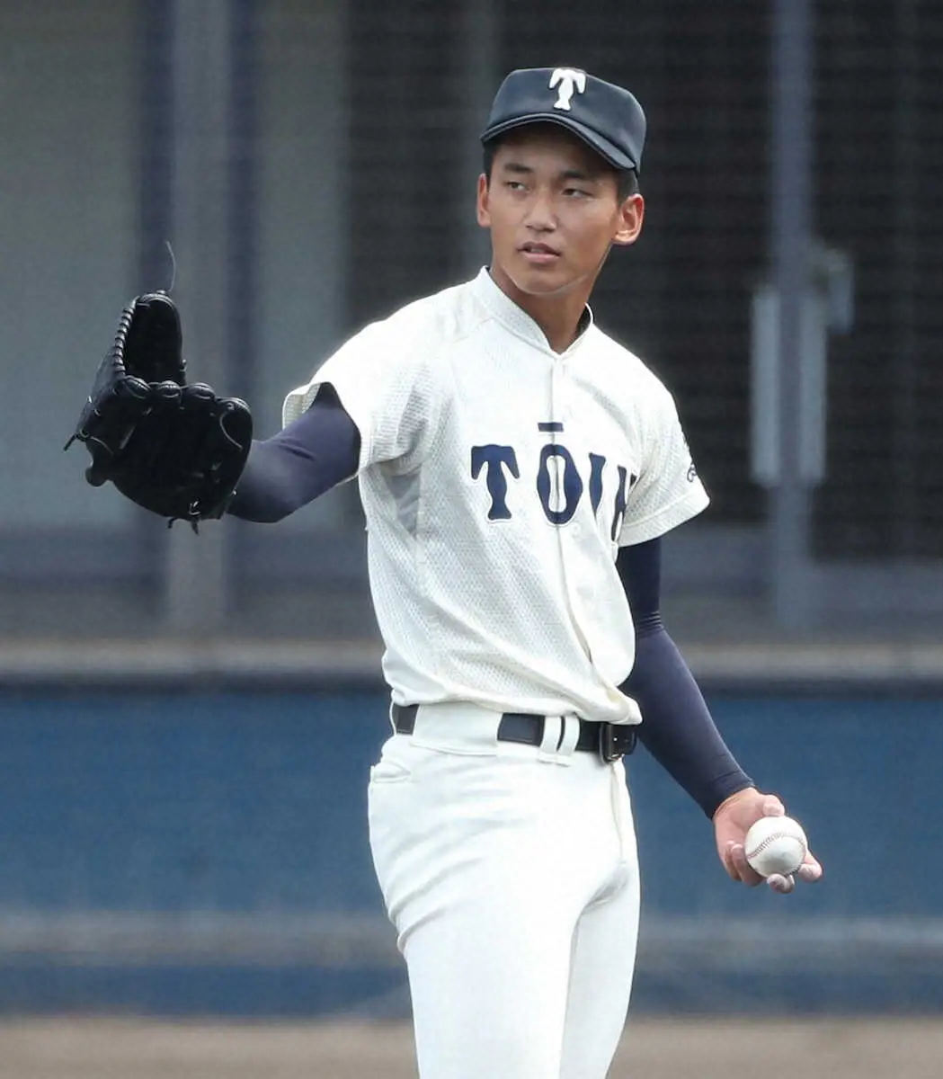 【画像・写真】先制は履正社！大阪大会決勝で大阪桐蔭のエース・前田悠伍から失策からめ2回に1点