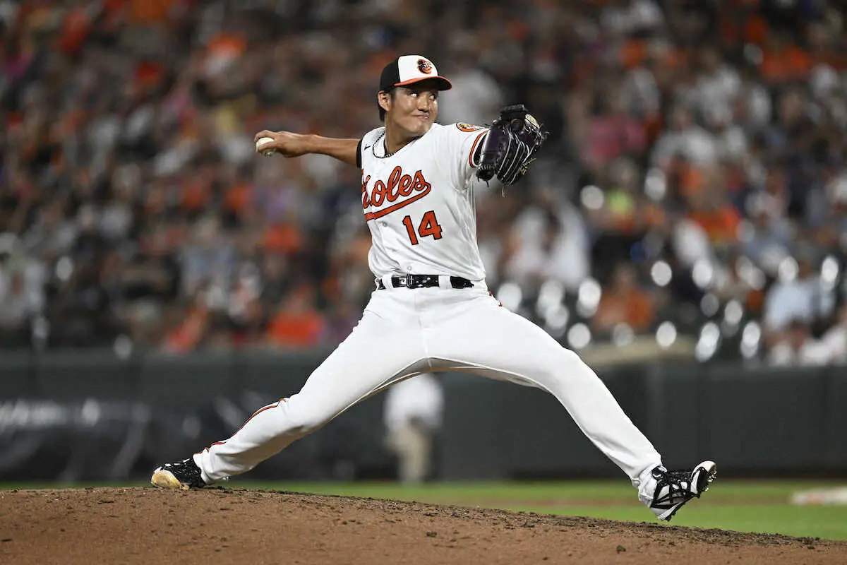 【画像・写真】160キロ超え連発！藤浪晋太郎がヤンキース相手に2回1安打無失点4奪三振　足取り軽くベンチへ