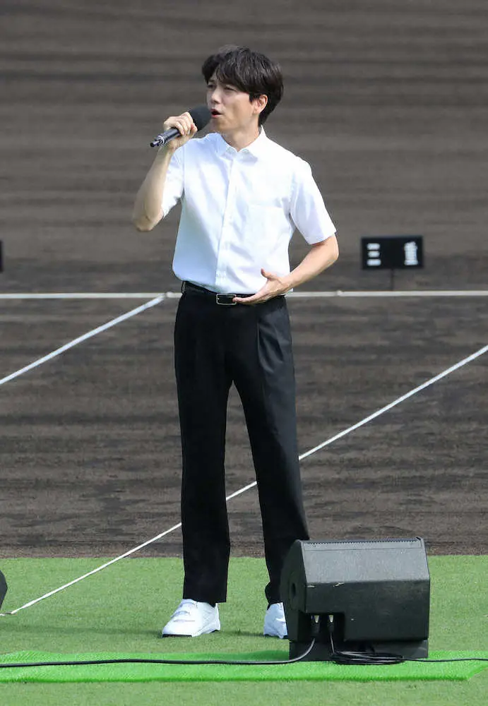 【画像・写真】山崎育三郎　開会式で大会歌独唱「応援歌として、心を込めて歌いたい」