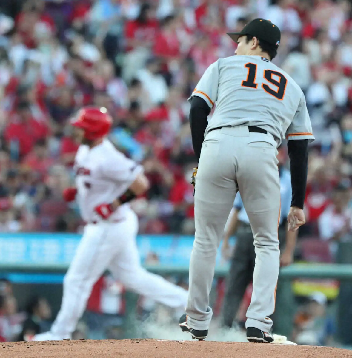 【画像・写真】巨人、デビッドソンに2戦連続被弾　6被本塁打の天敵に阿波野コーチ「対策を実現するということに尽きる」