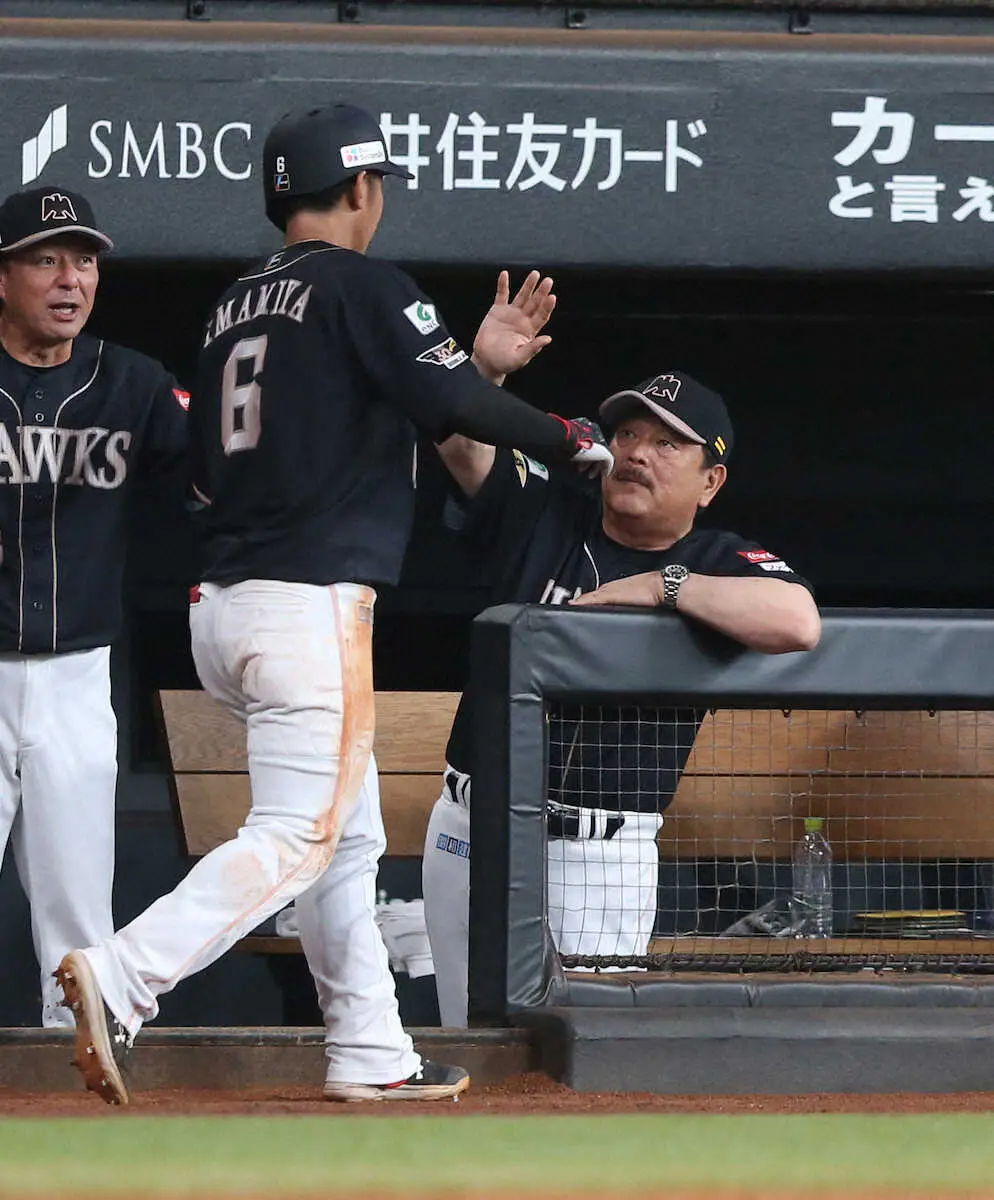 【画像・写真】ソフトバンク2連勝！貯金ゼロ目前の崖っぷちから…スチュワート2勝目、今宮が6号ソロ「大きい追加点」