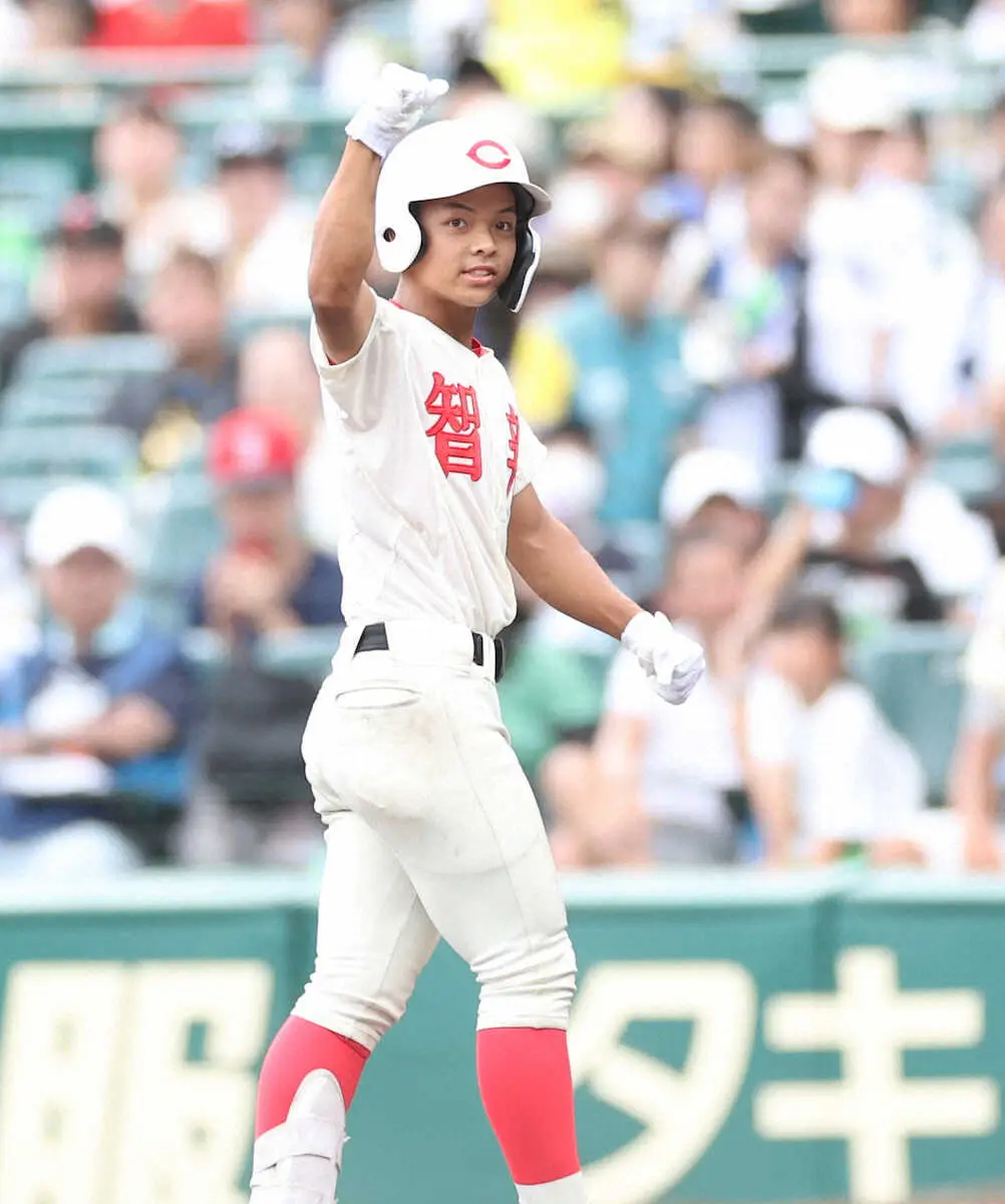 【画像・写真】【甲子園】英明－智弁学園は延長タイブレーク突入　9回、智弁学園が押し出し四球で同点追いつく