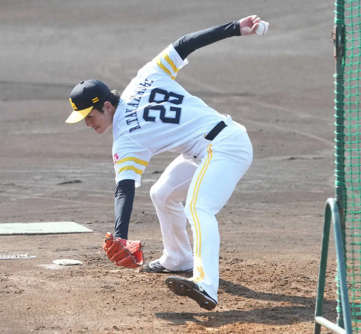 【画像・写真】ソフト・高橋礼1軍合流　11日の日本ハム戦先発濃厚「ずっと準備してきた。やっと来たなという感じ」