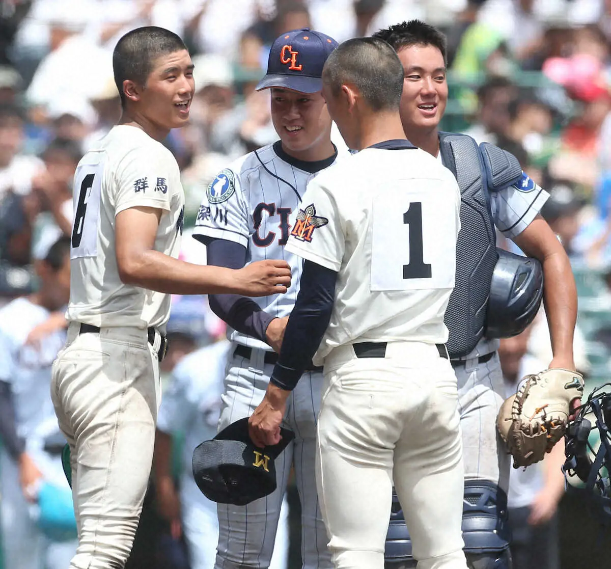 【画像・写真】【甲子園】毎回被安打も1失点完投のクラーク国際・新岡「走者が出てもいつも通り冷静に」春からの成長示す