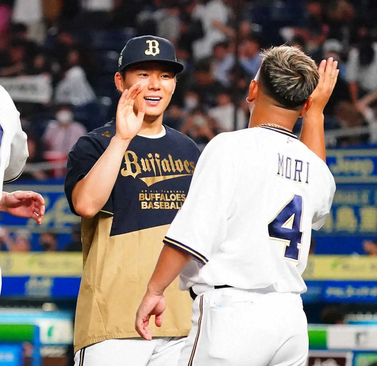【画像・写真】オリックス・森友哉　2番で復帰し貴重な適時三塁打　7年ぶり右翼守備もこなす　28歳誕生日を自ら祝福