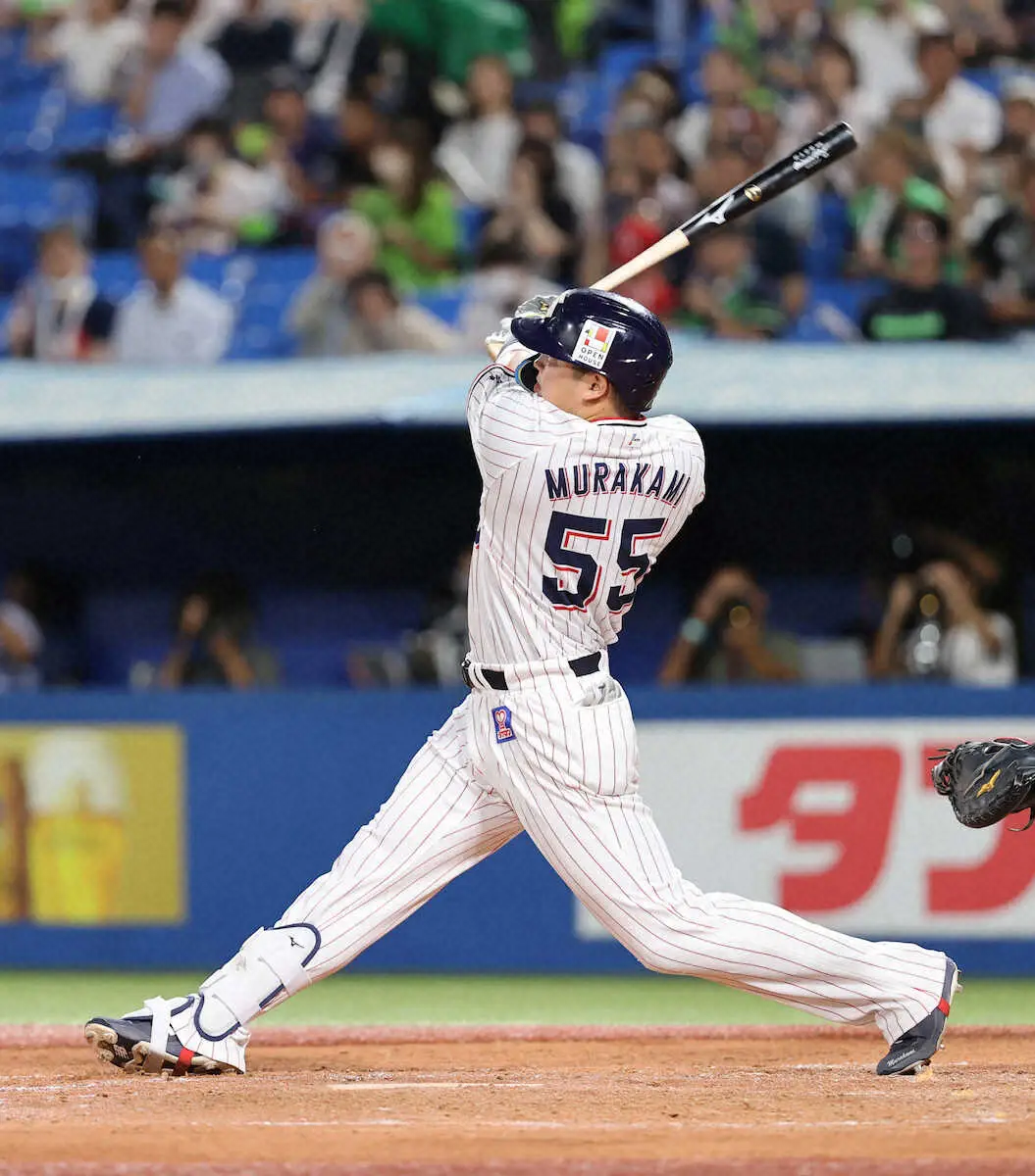 【画像・写真】村上、5年連続20発　ヤクルト5人目偉業も「もっともっと打てるように」昨季は8月11日に40号