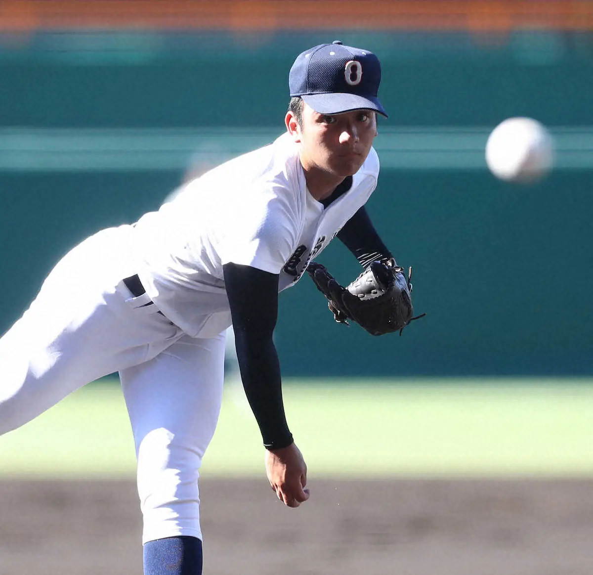 【画像・写真】【甲子園】防御率0・00の男　沖縄尚学のエース・東恩納蒼が5回まで無失点