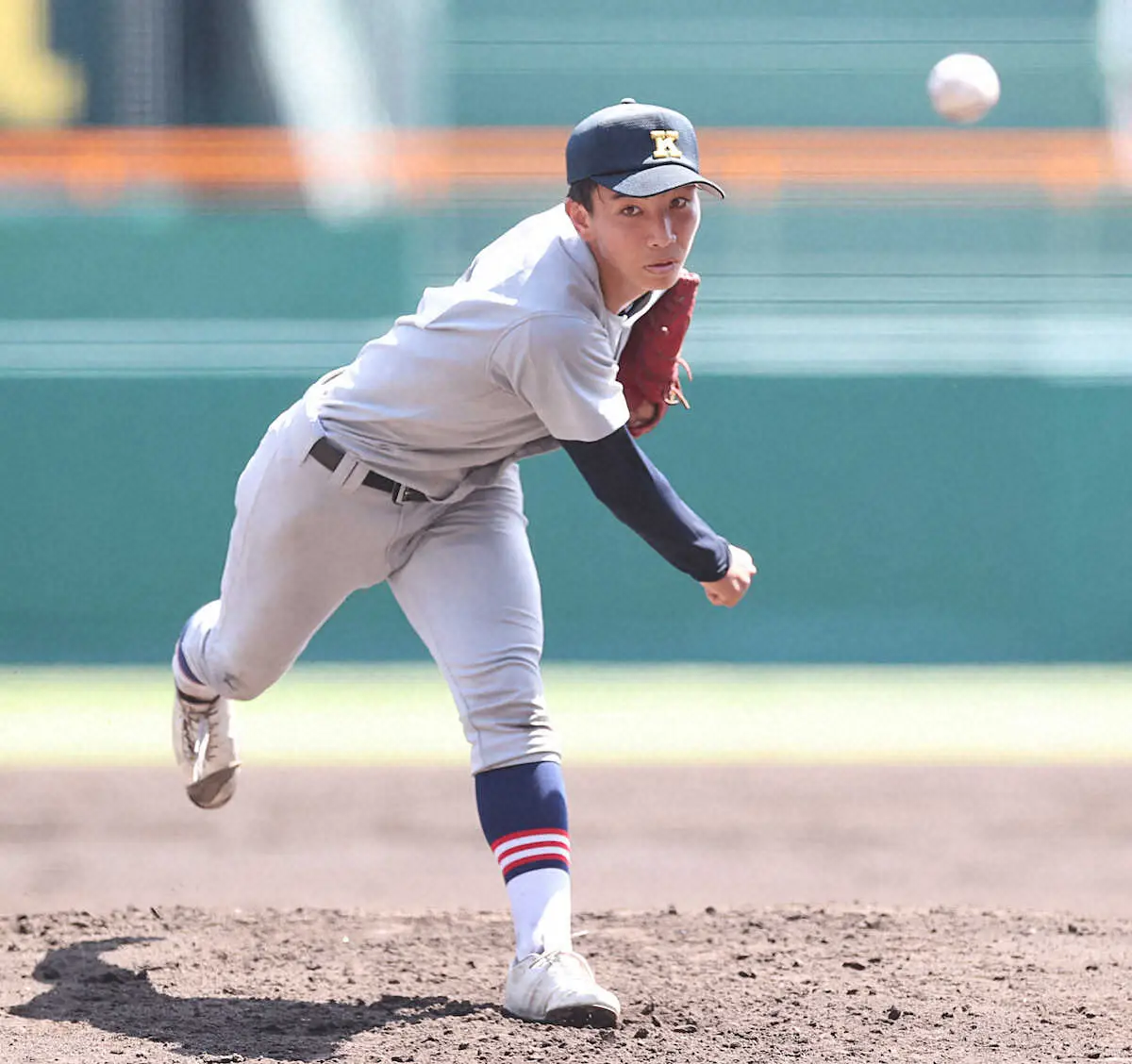 【画像・写真】【甲子園】慶応・小宅「無失点に抑えられて良かった」12安打9点の打線に「すごい助けられました」