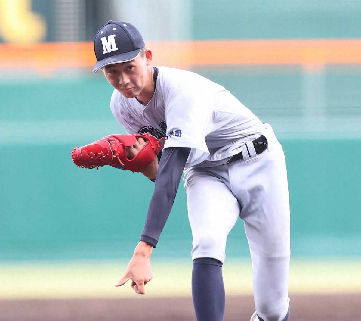 【画像・写真】＜宮崎学園・文星芸大付＞力投する宮崎学園・河野（撮影・岸　良祐）