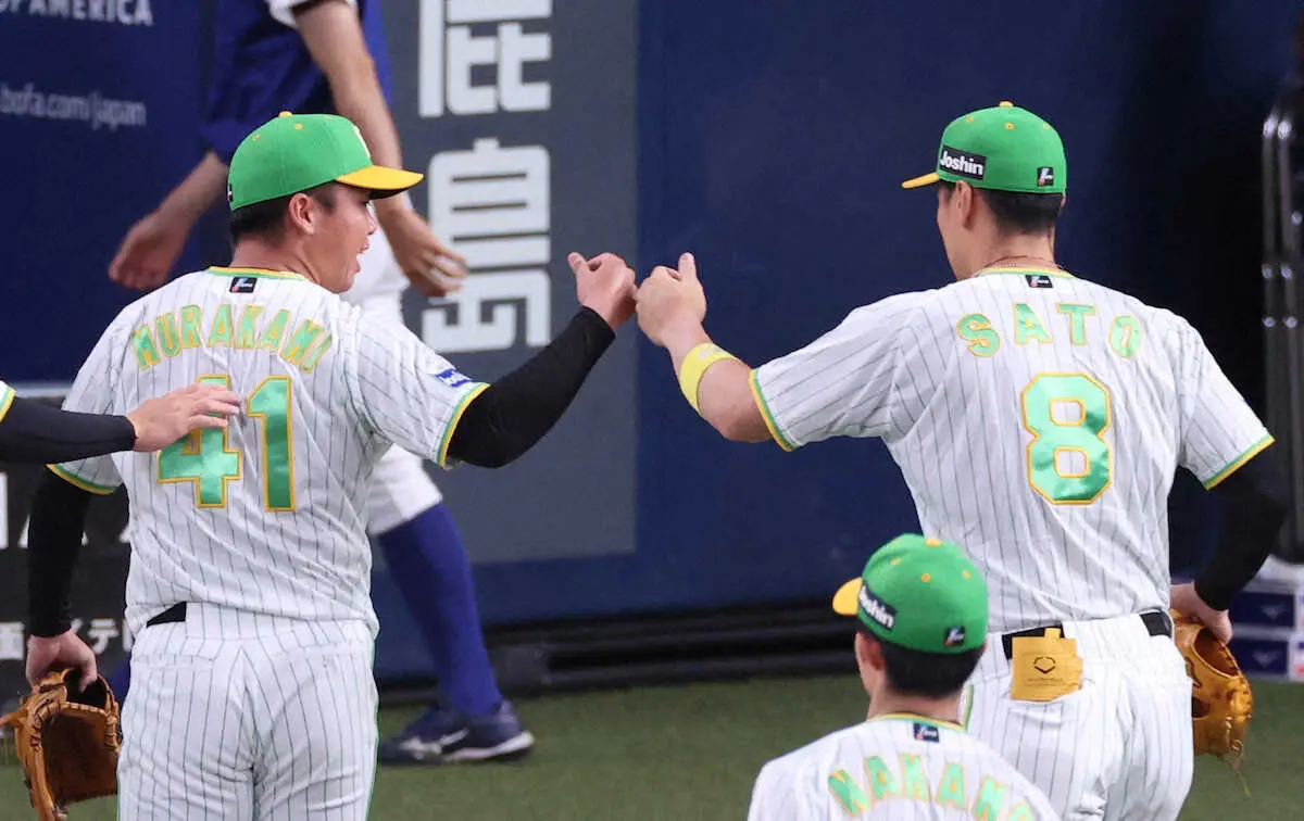 【画像・写真】阪神・村上　今季最多3四球も7回1失点　満塁で川端斬りで雄叫び