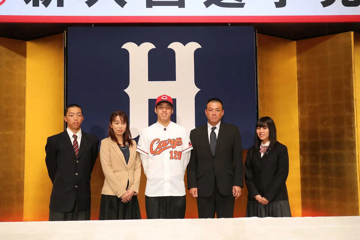 【画像・写真】父・弘樹さんが明かす中日・岡林は「周りとは違うものを持っていた」兄との練習で驚いた一幕も