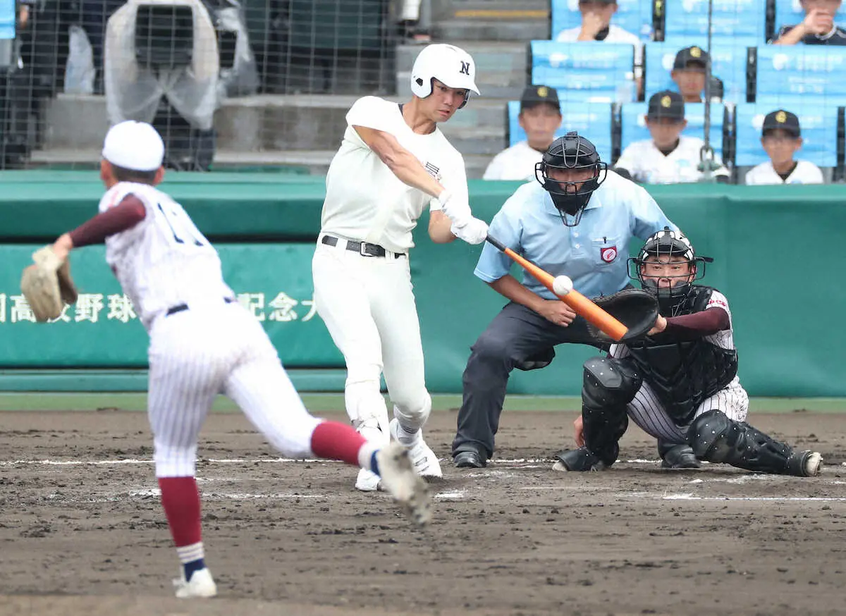 【画像・写真】【甲子園】日大三の4番・針金の父、義雄さん　三木監督と高校時代バッテリー　息子を静かに見守る