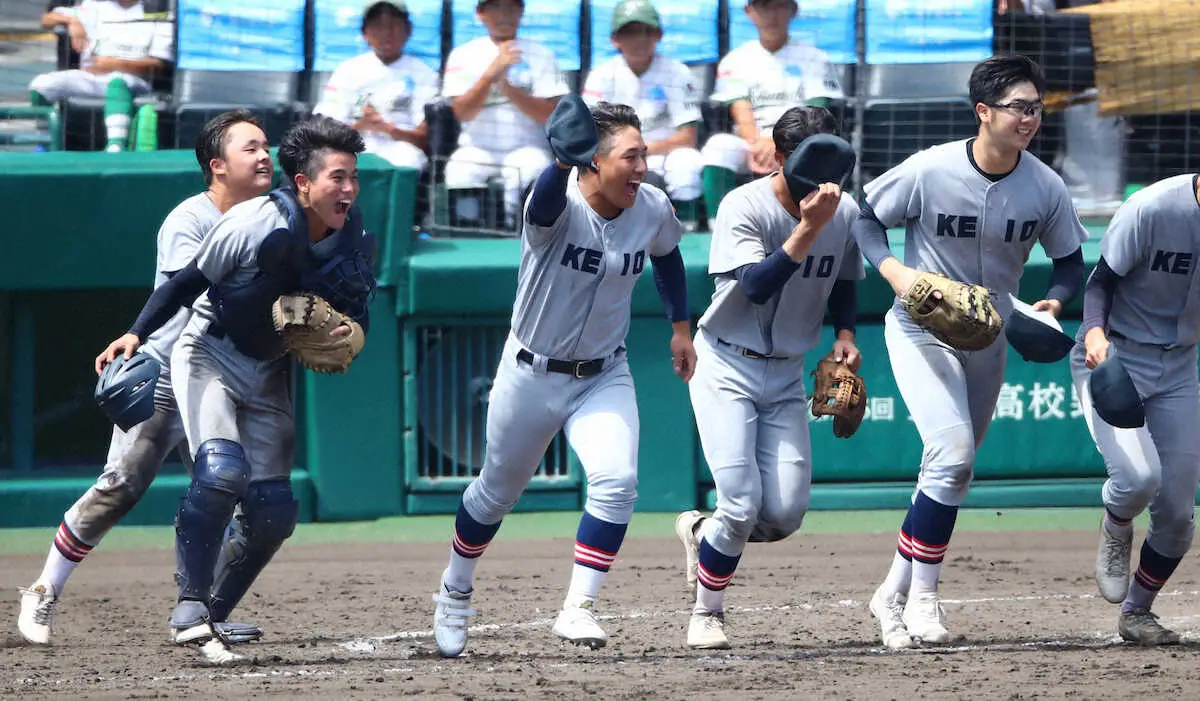 【画像・写真】【甲子園】慶応・清原勝児　出番なしも「しっかり準備して成長して次の戦いに挑みたい」