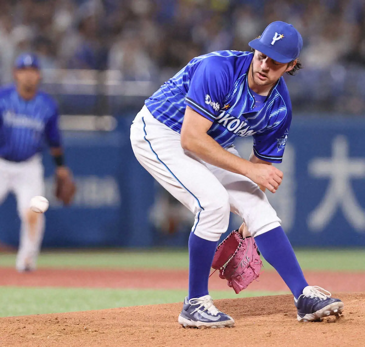 【画像・写真】DeNA・バウアー　打線眠らせた？ポケモン「プリン」グラブで9勝目　「最終的には沢村賞が目標」