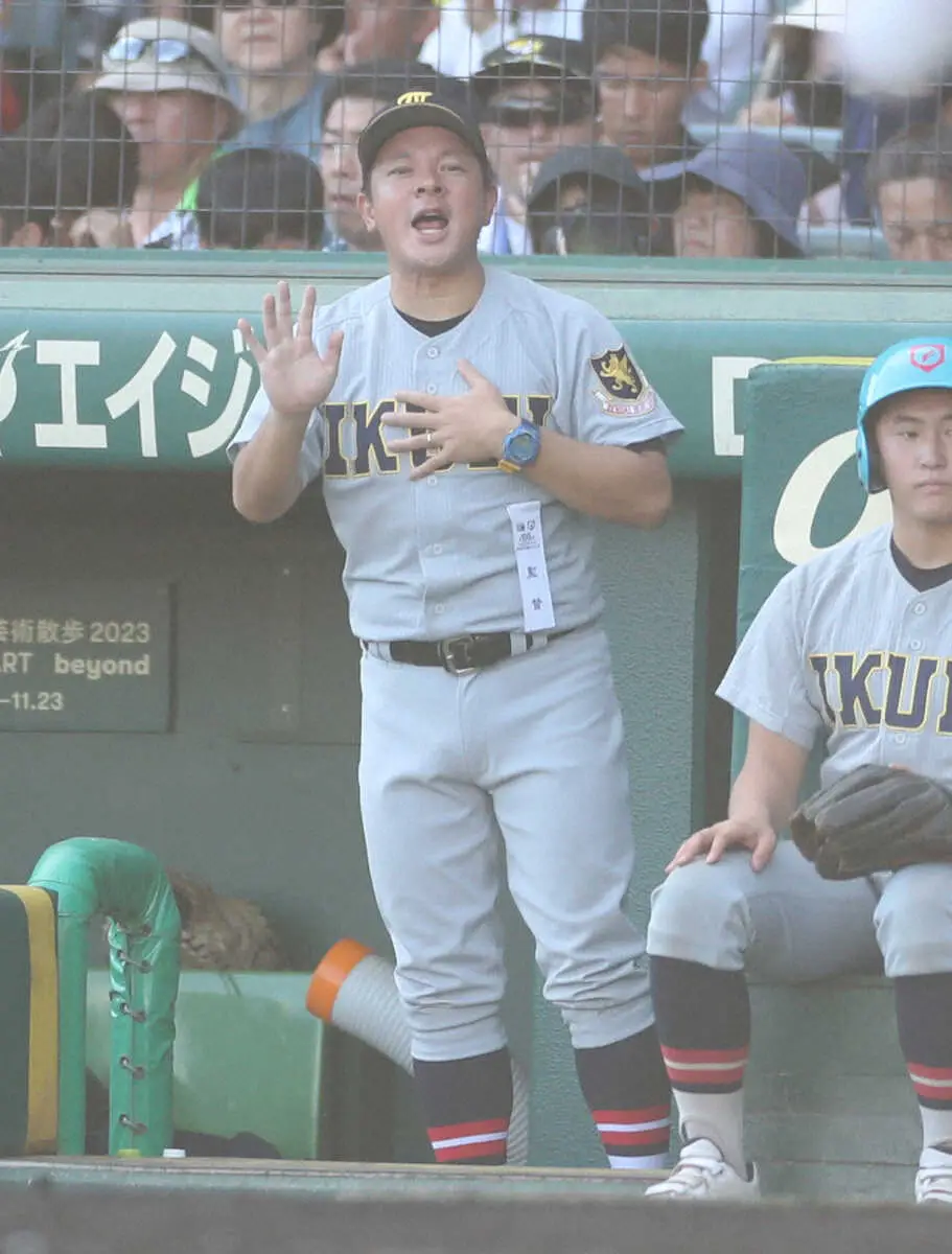 【画像・写真】【甲子園】仙台育英・須江監督　2年連続4強入り!夏連覇へ意気込み「東北6県分の想いを背負って頑張る」