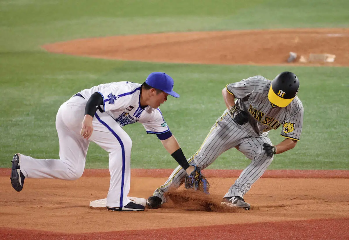 【画像・写真】DeNA―阪神戦で二塁上のプレーにまたリクエストで球場騒然！ネットは「いろいろ起きる場所だな」